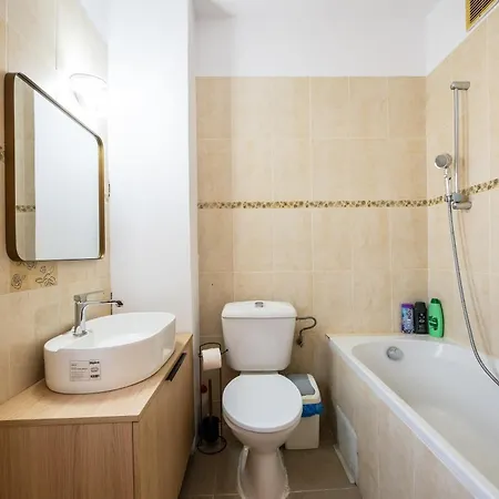 Διαμέρισμα Old Town Nest - Cozy 1br Retreat